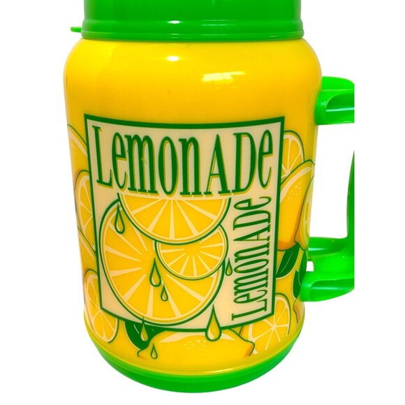 Whirley Drink Works Lemonade 64 oz  Insulated Tanker Sid Straw EUC - Picture 2 of 12